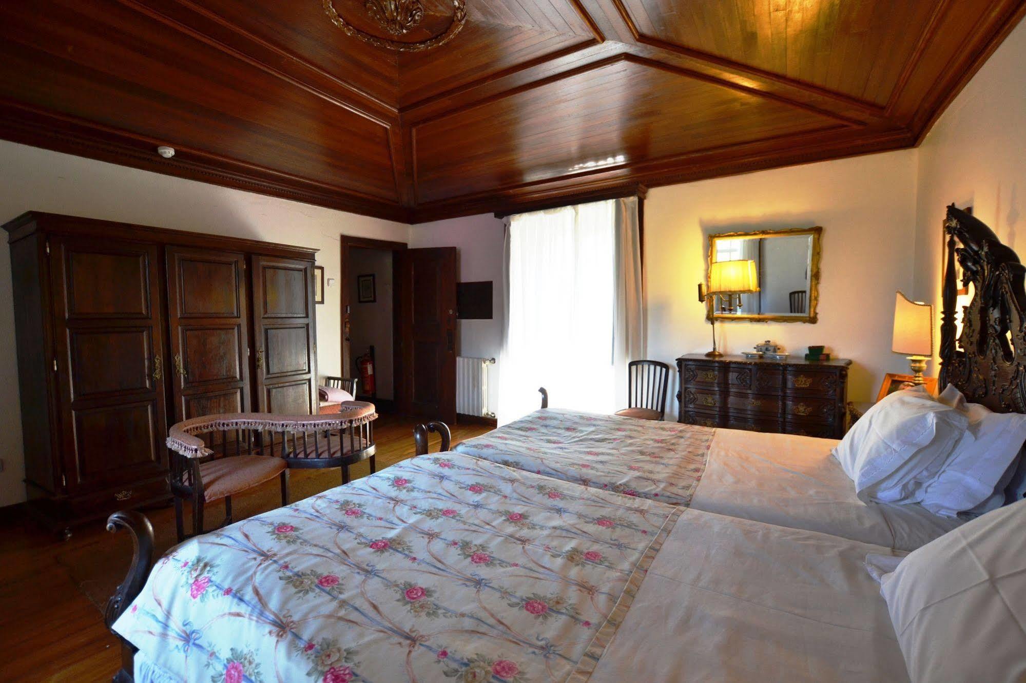 Bed and Breakfast Casa Dos Assentos De Quintiaes Barcelos Exteriér fotografie