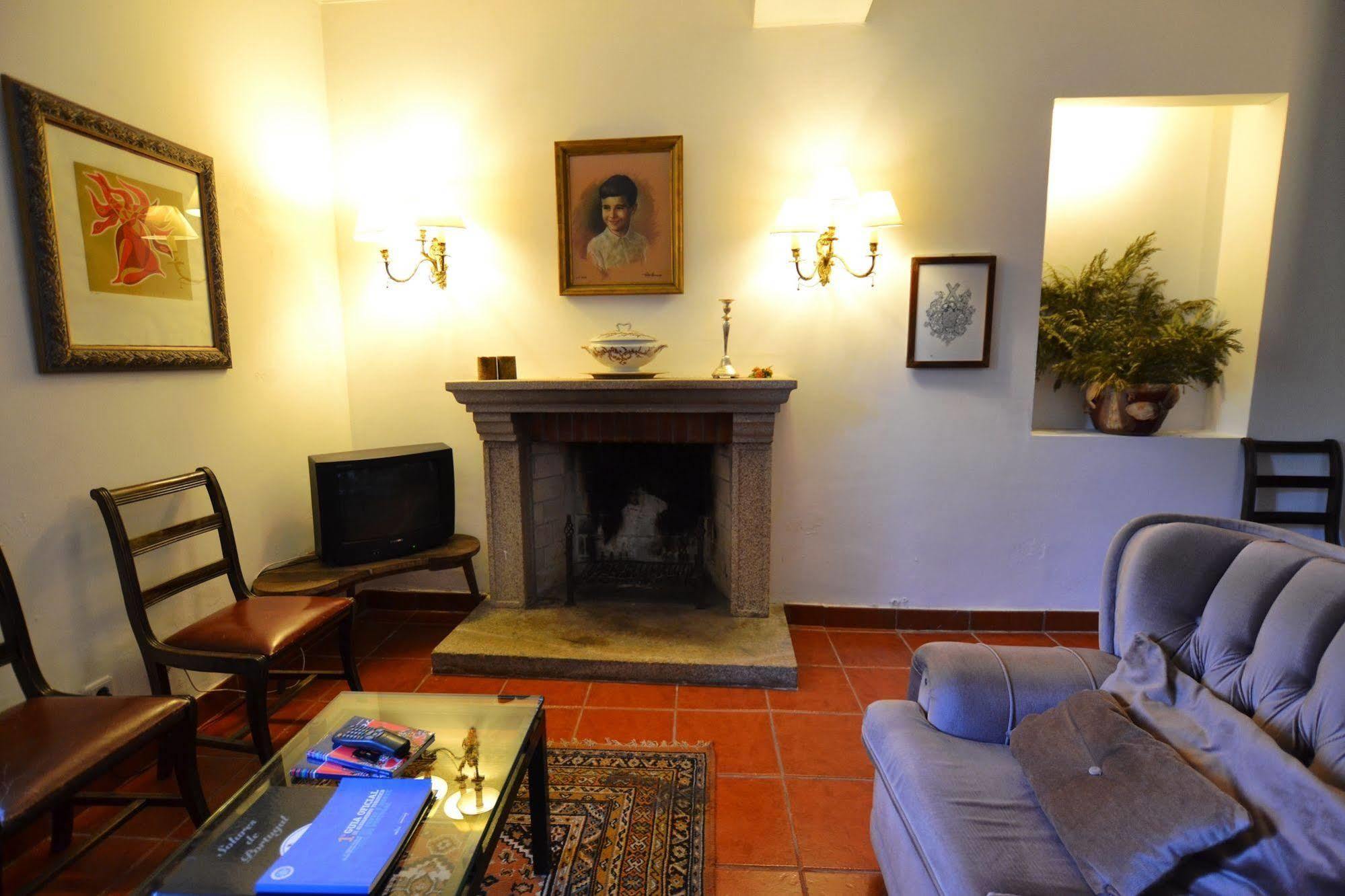 Bed and Breakfast Casa Dos Assentos De Quintiaes Barcelos Exteriér fotografie